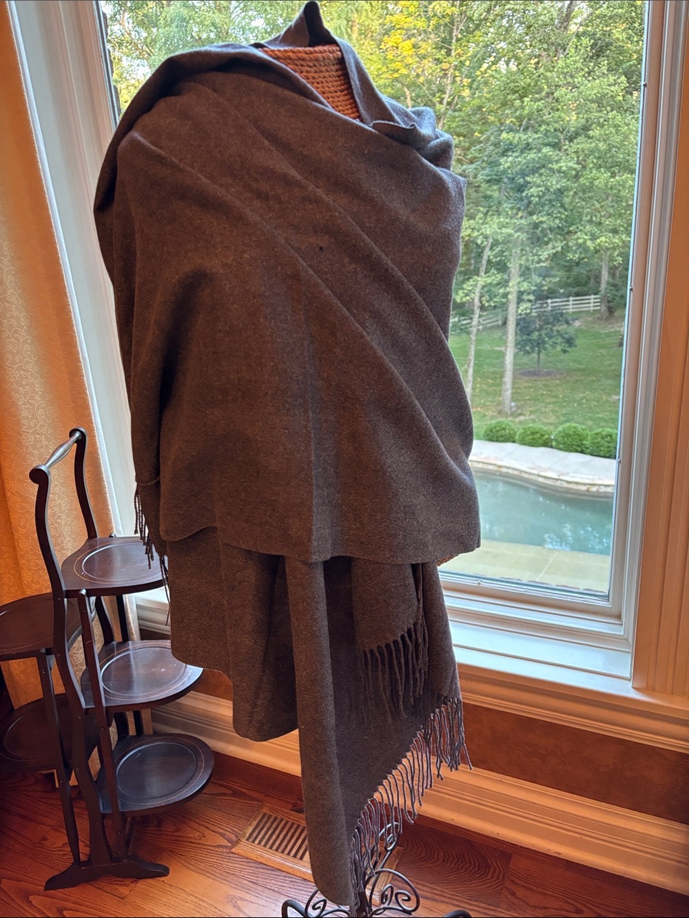 Furtalk gray shawl